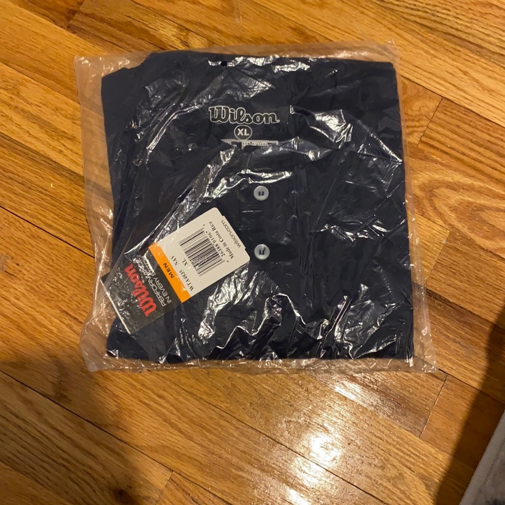 Navy blue tee
